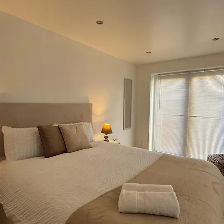 게스트하우스 Little Luxe Shared House 브리스틀