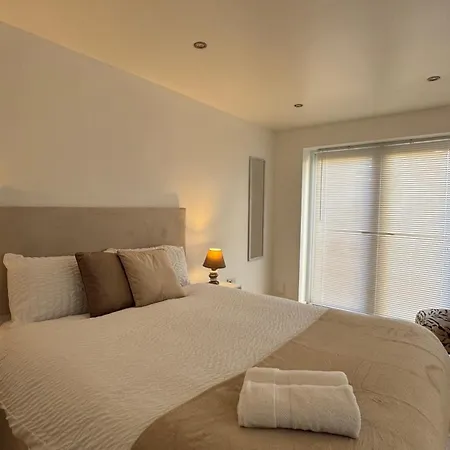 Gasthof Little Luxe Shared House