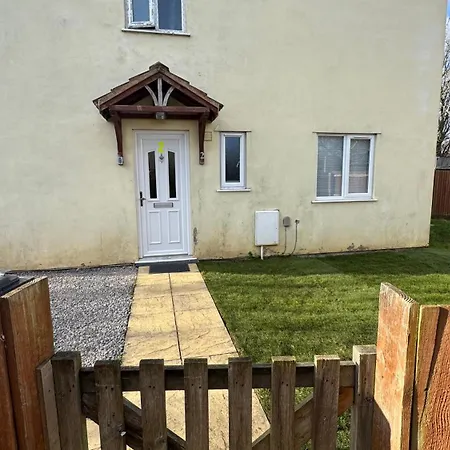 Little Luxe Shared House * Bristol