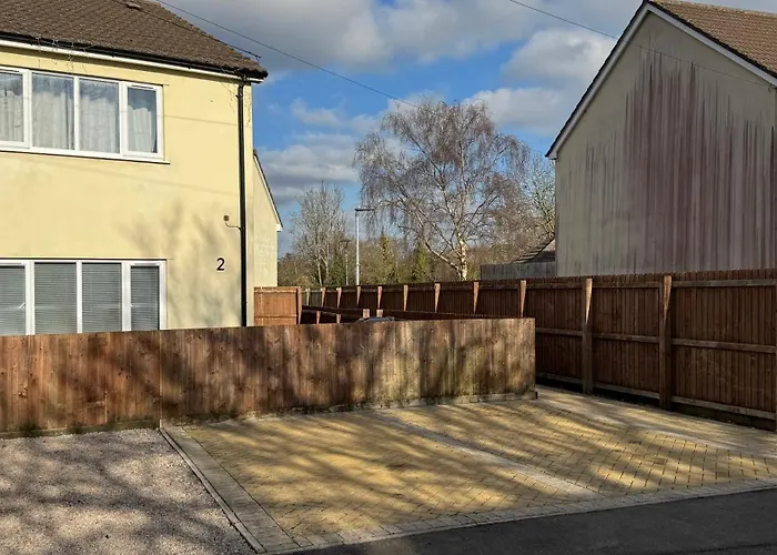 Little Luxe Shared House