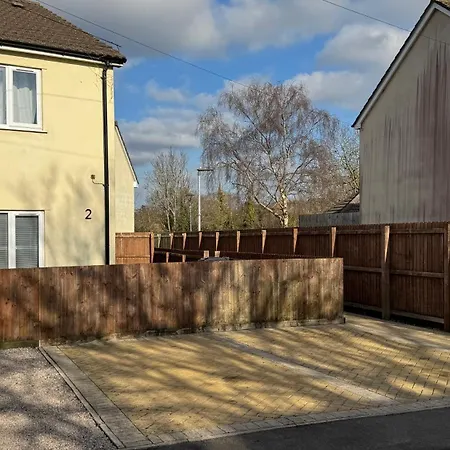 Little Luxe Shared House